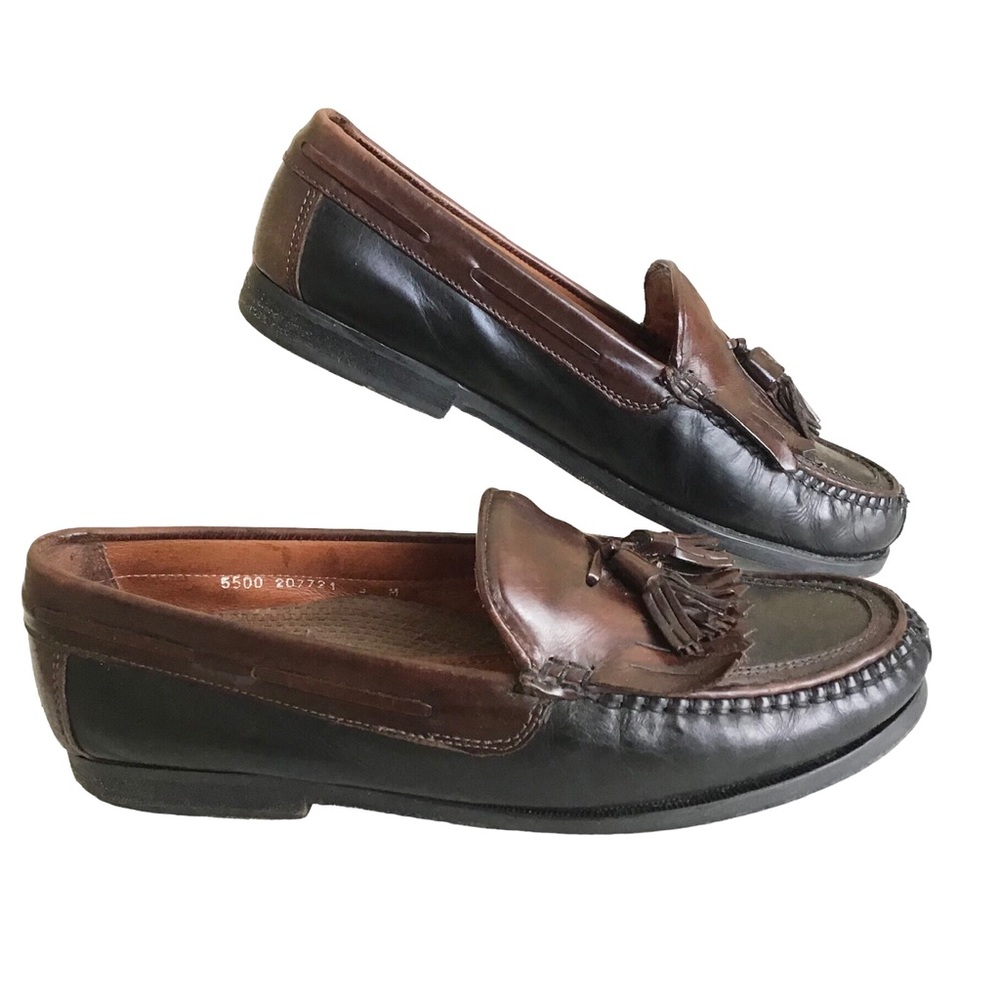 Johnston & Murphy Passport Loafers (Sz-8) with shoe trees
